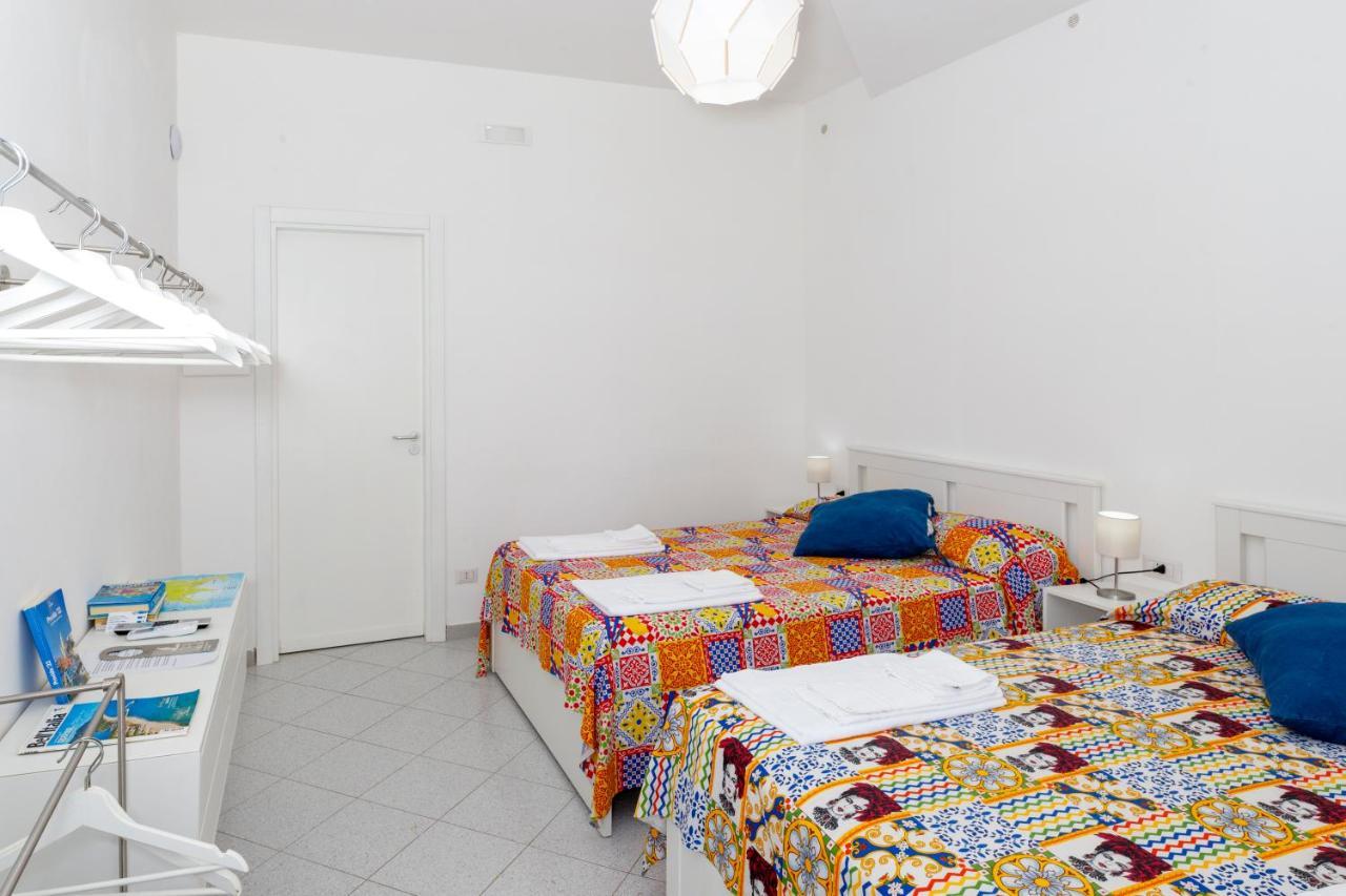 Hotel La casa sul faro Procida Exterior foto